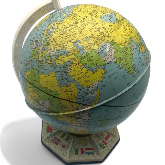 Vintage 1950s Metal World Globe with Stand - Picture 2 of 11
